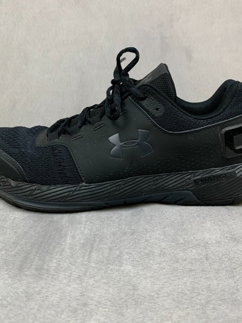 Under Armour Mens Shoes 10.5 Triple Black Charged Commit TR EX 3020789-003